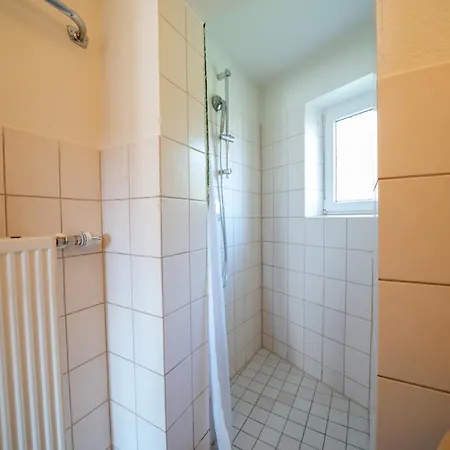 Haus Sonnenwinkel 8 Apartment *